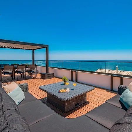Willa Casa Albatroz - Com Rooftop E Jacuzzi Em *