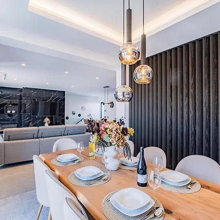 Casa Albatroz - Com Rooftop E Jacuzzi Em Willa *