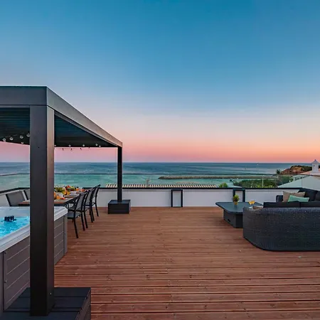 Casa Albatroz - Com Rooftop E Jacuzzi Em Willa *